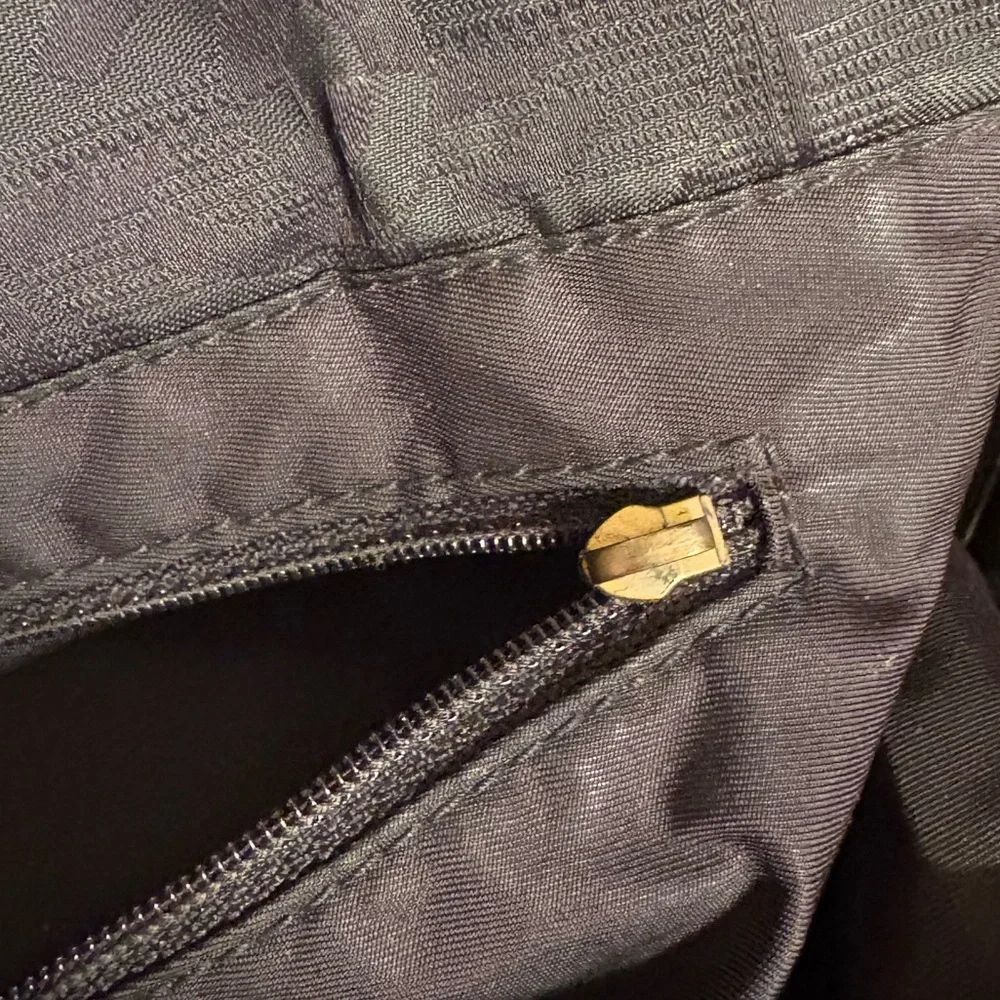 $5 Start (Live Show Only) CHANEL Travel Line Black Tote - Fixer-Upper (as is) - Picture 10 of 15